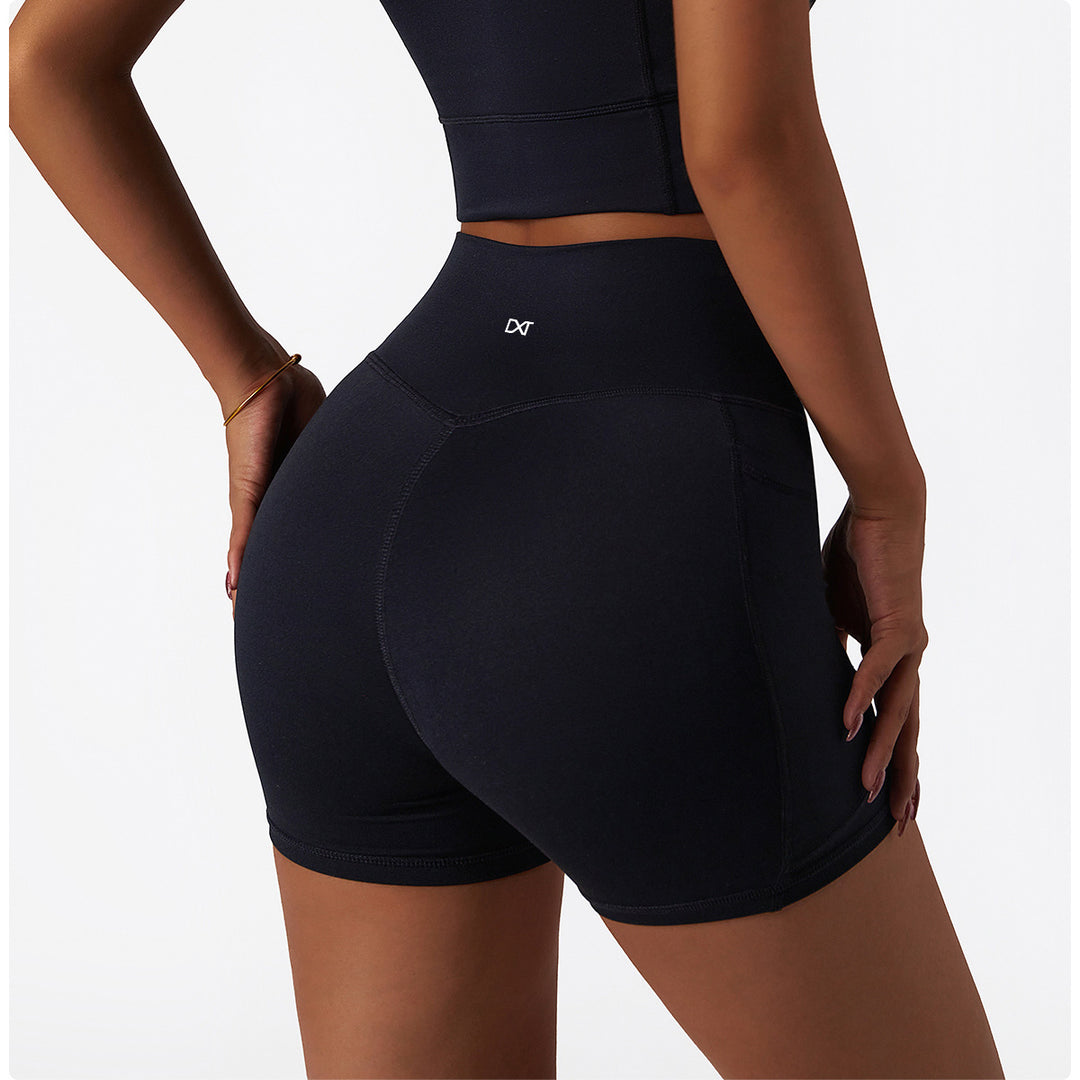 The Frame Pocket Shorts Black