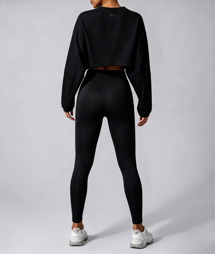 The Essential Crop Black