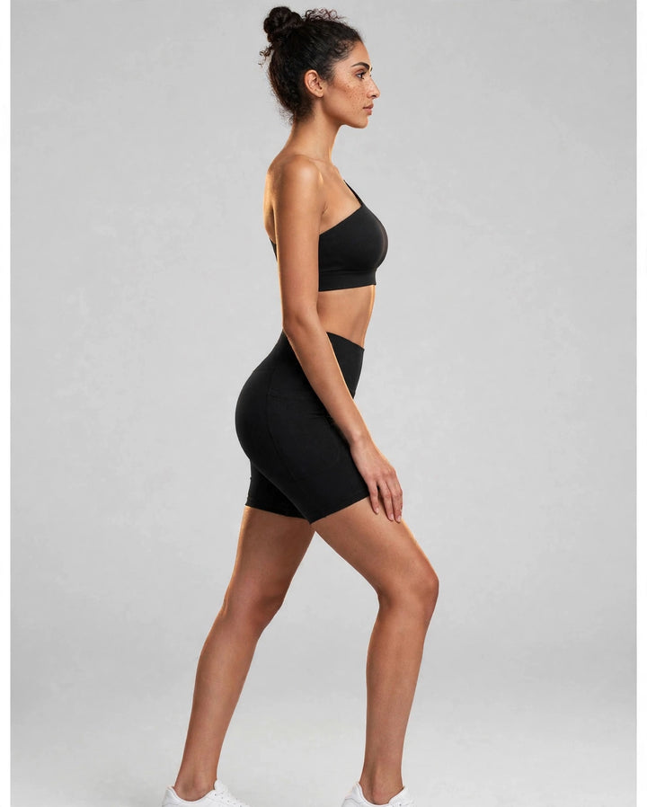 The Frame Pocket Shorts Black