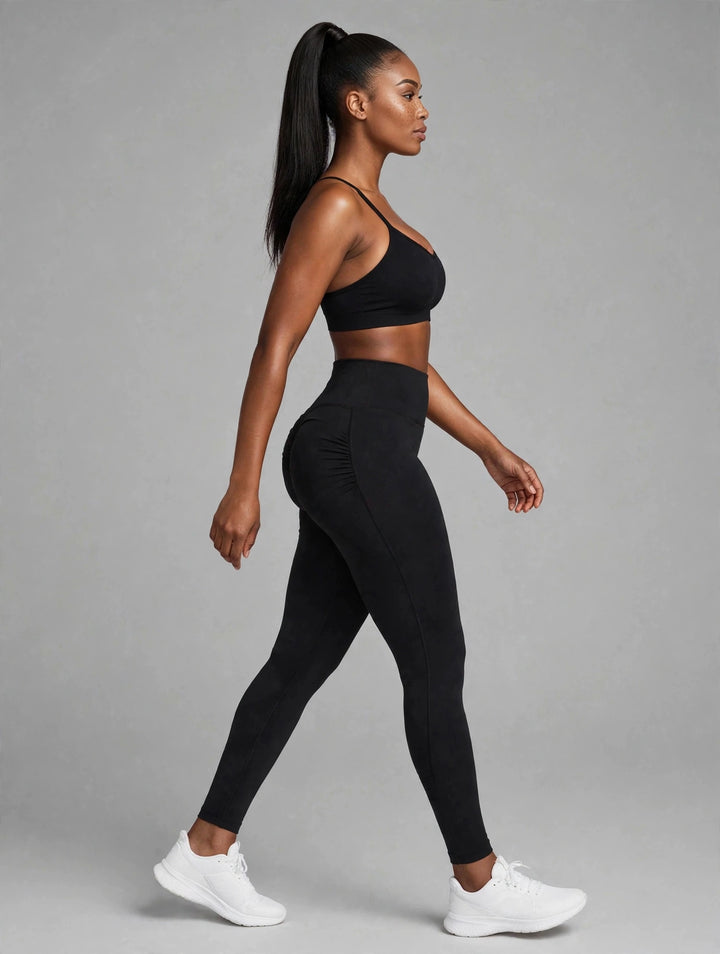 The Strappy Sports Bra Black
