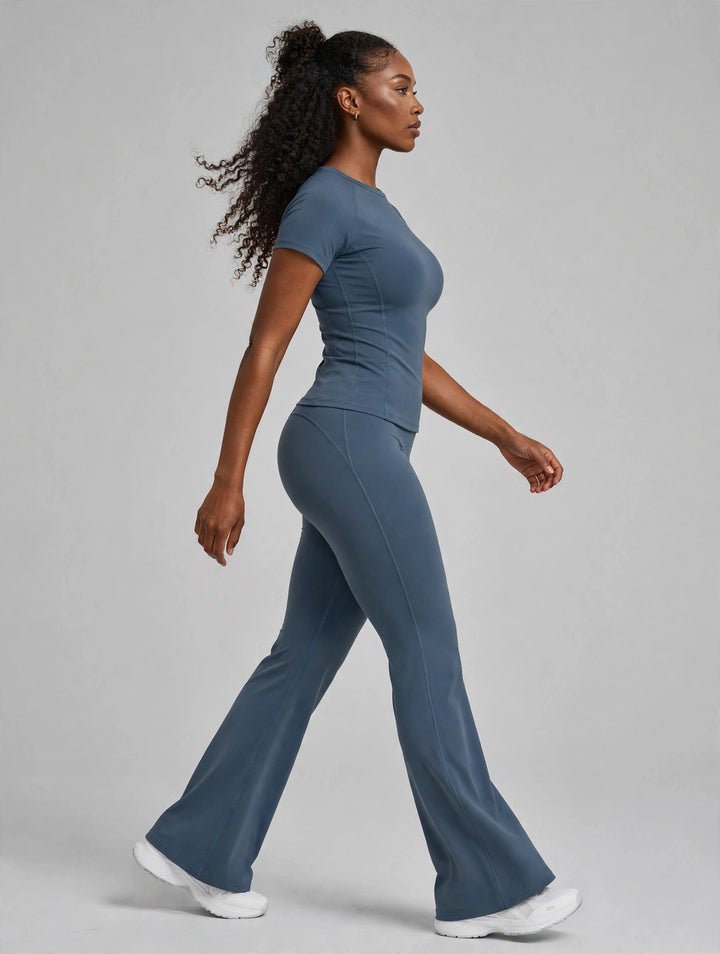 The Studio High Waist Flare Blue