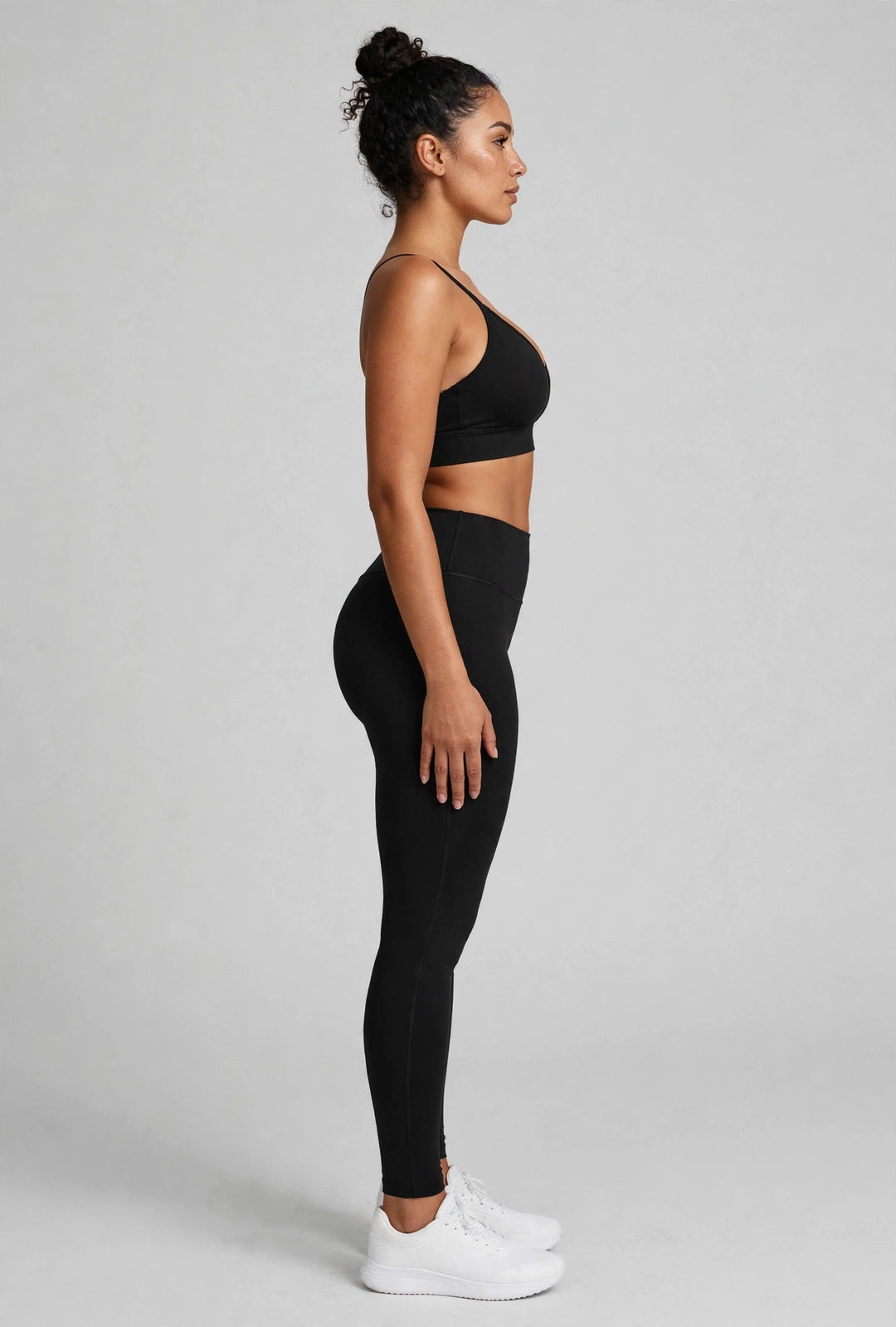 The V-Back Scrunch Legging Black